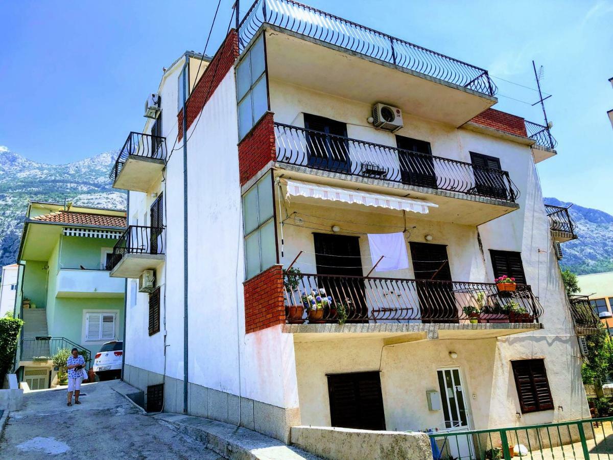 Apartament Drago *